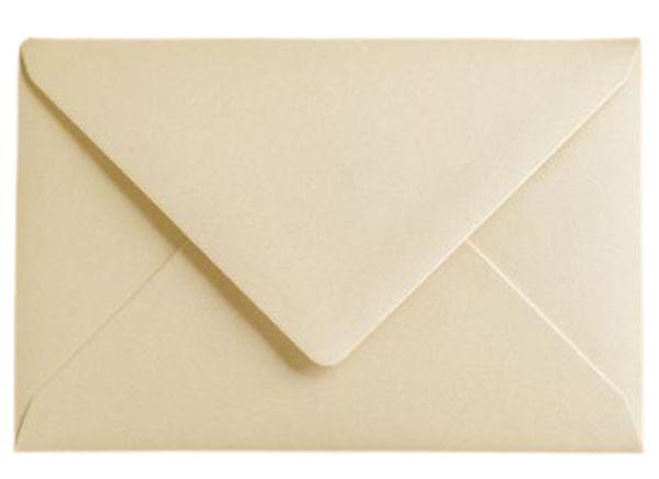 Briefumschlag DIN C6 120g/m² oF Nassklebung in metallic ivory